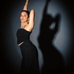 Madhuurima Instagram - 💋💋💋 #unedited #unfiltered Photographer- @sid.is.art Photographer’s assistant- @manali_Jain @neha__davda Stylist- @styledby_niral Stylist’s assistant- @riyaa.sharma.775 @fernandes_sams_6 MuHA- @shadows_and_shades_by_namrata Wearnig- @majesticbyjapnah Accessories- @blingthingstore
