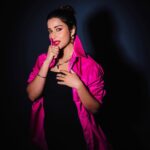 Madhuurima Instagram - 😎😎😎 Photographer- @sid.is.art Photographer’s assistant- @manali_Jain @neha__davda Stylist- @styledby_niral Stylist’s assistant- @riyaa.sharma.775 @fernandes_sams_6 MuHA- @shadows_and_shades_by_namrata Wearnig- @majesticbyjapnah Accessories- @blingthingstore