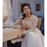 Madonna Sebastian Instagram - 𝐕𝐈𝐂𝐓𝐎𝐑𝐈𝐀𝐍 𝐃𝐑𝐄𝐀𝐌𝐒 : A vintage experience Outfits: @labelmdesigners Photography - @shabeerzyed_photography @aneez__azeez Creative direction/ Styling- @rn.rakhi Hair & Make Up : @laxmi_saneesh #vintage #fashion #bridal #victorian