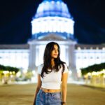 Malavika Mohanan Instagram – Late night walks punctuated with chilly breeze 〰️ #SanFrancisco City Hall