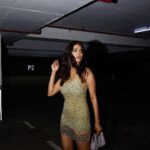 Malavika Mohanan Instagram – About last night ❤️‍🔥

Big hugs to my favourite boys @theitembomb @the.mad.hair.scientist 🤍

📸 @shivkumardhale
Outfit @netri.aggarwal.label