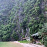 Malavika Mohanan Instagram – A long boat ride exploring the towering limestone islands, hidden beaches and evenings spent swimming in the sea 🐟🐙🌊 #lanhabay #vietnam Lan Ha Bay