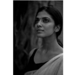 Malavika Mohanan Instagram - Inquilab ⚫️ #21stcenturyindianspirit . . 📸 @sinbadphgura