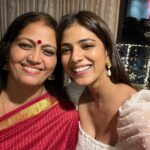 Malavika Mohanan Instagram - Happy Mother’s Day, Amma! I still cling to you exactly the same way emotionally given that I can’t physically 🐒♥️🦥 The strength, will power, the ability to take care of all of us with equal compassion and love..it blows my mind away every single time I think of it. Even superheroes can’t do what mammas do ♥️🧿 #mommysgirlforever