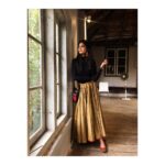Malavika Mohanan Instagram – 🥀 aspinwall house(kochi-muziris biennale)