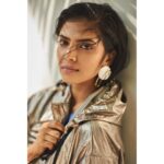 Malavika Mohanan Instagram - 📸 @rohanshrestha ♥️ . . Styled by @who_wore_what_when Hair @the.mad.hair.scientist Makeup @nittigoenka @_pratikshanair_ @theitembomb Thank you so much guys! ♥️