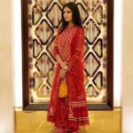 Malavika Mohanan Instagram – For Bogacizi Film Festival ✨

Styled by @bibizeebamiraie ♥️
Outfit by @taruntahiliani 
Jewelry by @minerali_store The Ritz-Carlton, Istanbul