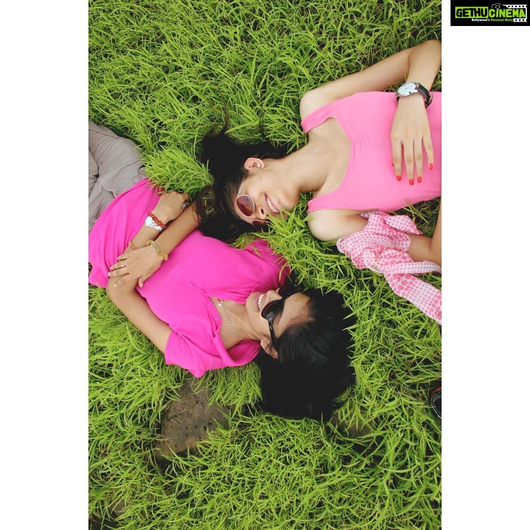 Malavika Mohanan Instagram - Same time, 5 years ago. @ripanshijain ❤