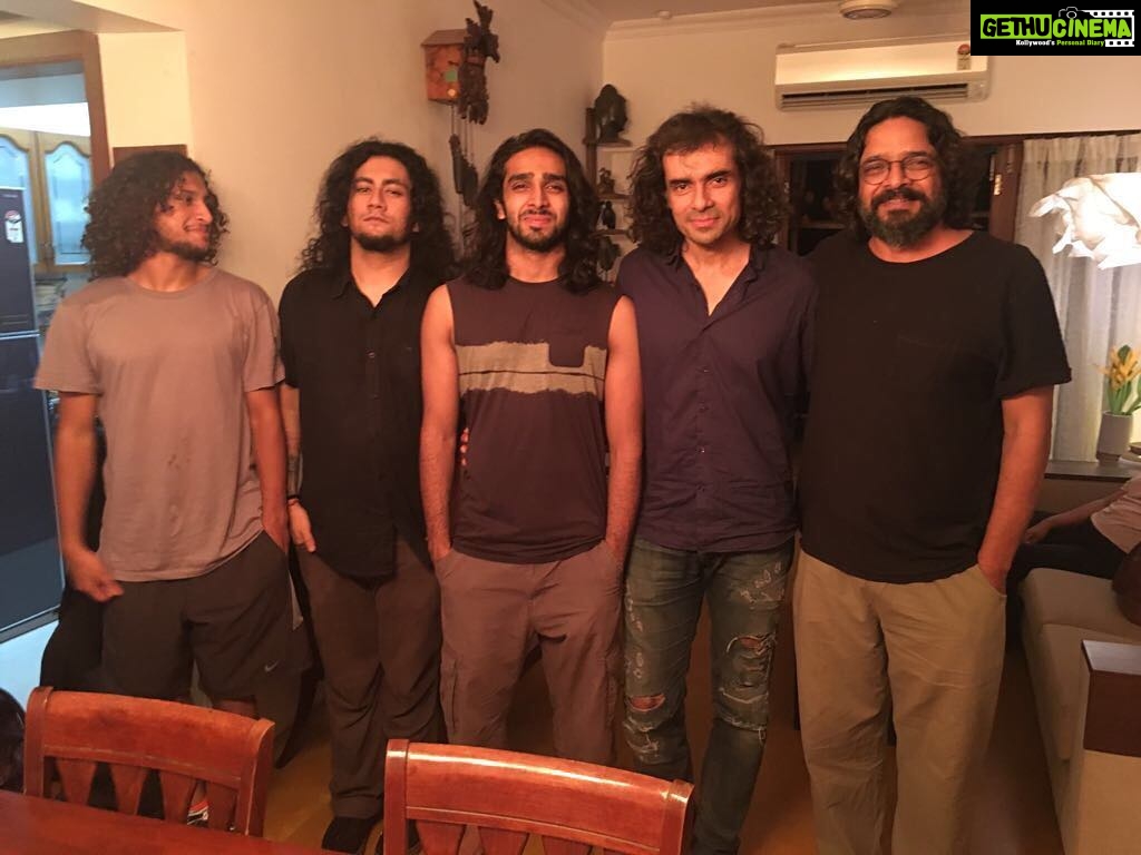 Malavika Mohanan Instagram - Committee of long haired men. President- @kumohanan Vice President- Imtiaz Ali