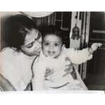 Malavika Mohanan Instagram - Happy Mother's Day @beenapoduval ! ❤😘