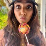 Malavika Mohanan Instagram - My lollipop is cuter than yours 🍭 🐠