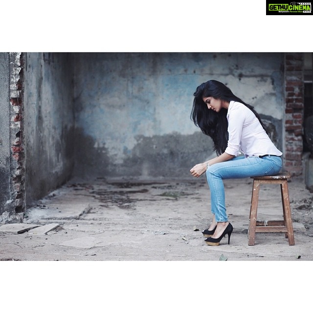 Malavika Mohanan Instagram - 📷: @abhitakesphotos