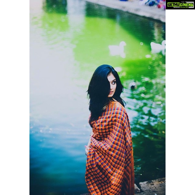 Malavika Mohanan Instagram - Here's a sneak peek of the next post ☺️