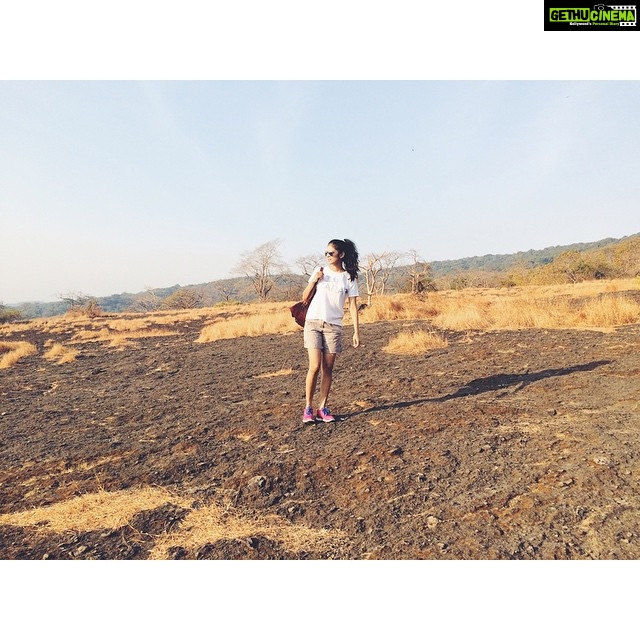 Malavika Mohanan Instagram - National park outing with the best friend