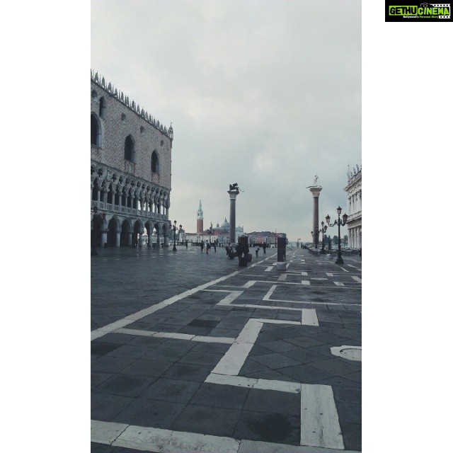 Malavika Mohanan Instagram - Early morning in Venice.