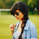 Malavika Mohanan Instagram - #ootd #outfitoftheday #instaoutfit #style #blogger #streetstyle #casual #fashionblogger #denim #love #redlips #Veromoda #zara #gf_daily #gang_family #instapic #aviators #primelens #canon #50mm #thegreenhearts #pinkstruck