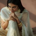 Malavika Mohanan Instagram - Nothing as elegant as white 🤍✨ @ritikamirchandani 📸 @vaishnavpraveen Style @pranita.abhi PR @theitembomb Makeup @makeupbyanighajain Hair @arvindkumar_hair Jewelry @curiocottagejewelry