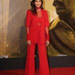 Malavika Mohanan Instagram - Outfit inspiration- Santa Claus but make it chic 🎅😛♥️ #AboutLastNight Outfit @manishii_official Styled by my love @pranita.abhi HMU by my favourites @arvindkumar_hair & @anighajain And kudos to @theitembomb for being the most efficient hustler that I know ♥️ Jewelry @curiocottagejewelry
