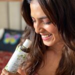 Malavika Mohanan Instagram - I found @secrethairoil’s ‘Black Charm oil’ to be extremely effective! It reduces hair fall and I saw a great difference in my hair quality. The products are completely natural and handmade. It’s a must try if you are looking for good natural hair care ♥️ #secrethairoil #blackcharmoil #haircare