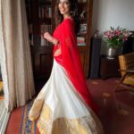 Malavika Mohanan Instagram – Half-saree-ing in this pretty outfit today for Onam! ☺️ 🌹✨
@poornimaindrajith 😘

@the.mad.hair.scientist thank you for always being my 4am(in this case 4pm, but you get the emotion) hairstylist bff 🤗