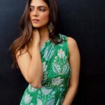 Malavika Mohanan Instagram – “What matters most is how well you walk through the fire” 🍃 🤍