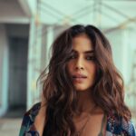 Malavika Mohanan Instagram - Kohl-d eyes 👀 @bharat_rawail • @mehakoberoi • @theitembomb • @pallakhshah • @windsor_grande_residences