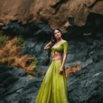 Malavika Mohanan Instagram - From a far away time, in a far away land 💚 Photographs by @arjunkamath87 Designed & styled by @wardha_ahamed Makeup @makeupartistkarishmabajaj Hair @nishisingh_muah Public Relations @theitembomb Jewellery @bhavyarameshjewelry