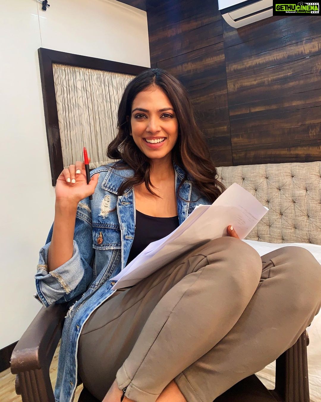Malavika Mohanan Instagram - One week down and many more to go - can’t wait to share this film with everyone! #D43 🎬 @dhanushkraja @karthicknaren_m @sathyajyothifilms Hyderabad