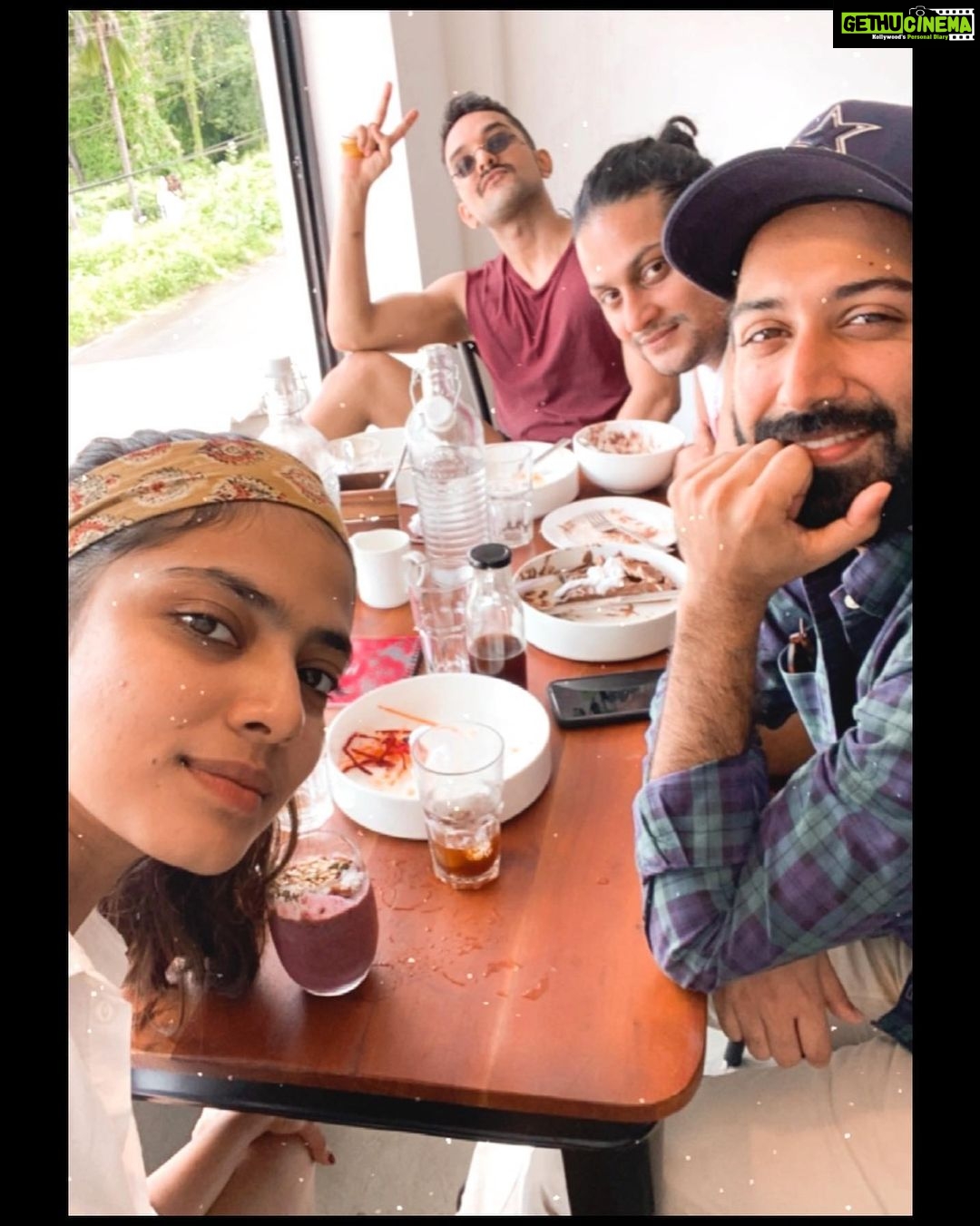 Malavika Mohanan Instagram - Favourite people ♥️