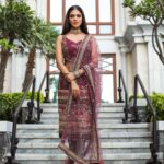 Malavika Mohanan Instagram - In @sabyasachiofficial for #Master audio launch ♥️ . . @pallavi_85 • @kiransaphotography • @theitembomb • @makeupartistkarishmabajaj • @ashwini_hairstylist • @jaipurgems