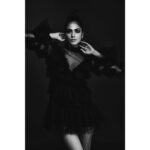 Malavika Mohanan Instagram - 🖤 . . Photography • @omkarchitnis Stylist • @d_devraj Hair • @the.mad.hair.scientist Makeup • @makeupartistkarishmabajaj PR • @theitembomb