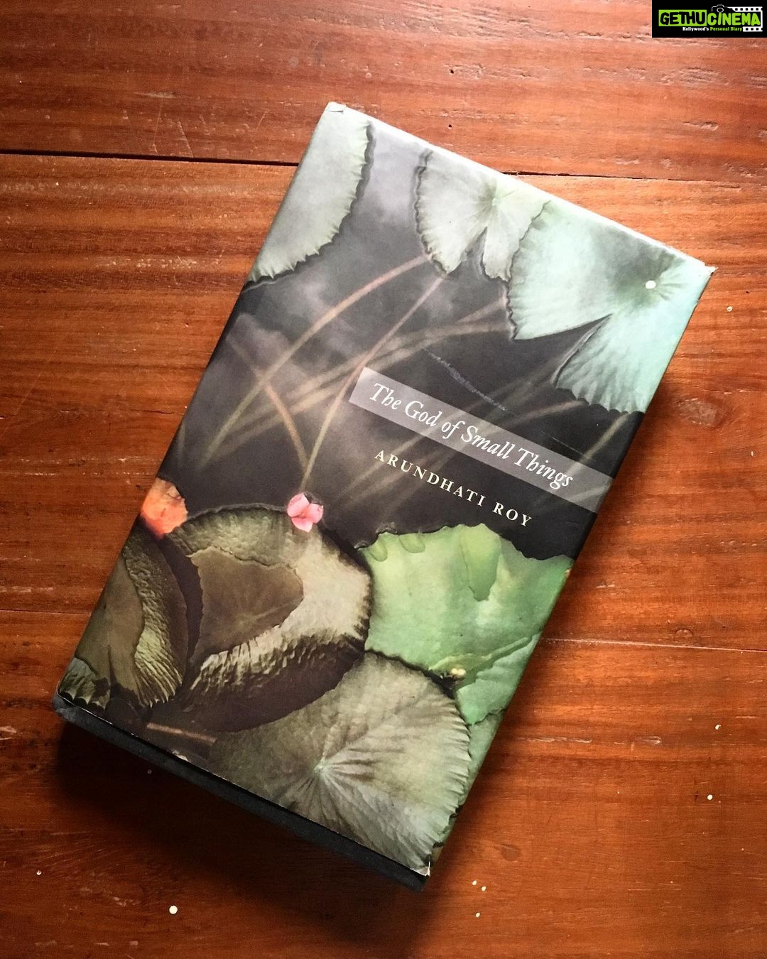 Malavika Mohanan Instagram - If you had to give away all of your books except just one, which book would it be? ❣️ . . As tough as it is to single down on just one, for me it would always be ‘The God of Small things’ by Arundhati Roy. It’s lush, lyrical and melancholic. Her wonderful image-rich writing makes me feel closer to my hometown Kerala, and I love how she encapsulates into words certain emotions that we feel, but are never able to phrase.