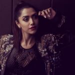 Mamta Mohandas Instagram – Forget the rules.. 
If you can carry it, Wear it! 

Designer @ashley_rebello 
HMU @renjurenjimar 
📸 @faisal_tirz 

#fashion #black #rockstar #iifa #designer #abudhabi #instagood #instafashion #style #hairstyles #statement #turnup W Abu Dhabi – Yas Island