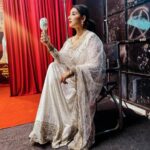Manisha Koirala Instagram - Looking at my pictures taken, I realised how Unconsciously one works for the project which has stolen your heart..behavioural changes are part of “an actor prepares” my body language is all part of it as my inner dialogue is going on as the character!!! Style by @uzustyles H&M by @makeupbysumanlama Outfit by @pulchowk3