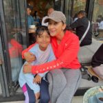 Manisha Koirala Instagram - So sweet is this lil child ❤️❤️❤️