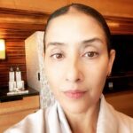 Manisha Koirala Instagram - Makeup is art.. Beauty is spirit!! #makeuplooks #makeup M&H by @rashmishastri