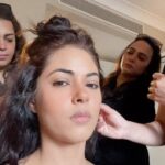 Meera Chopra Instagram - Ready steady go…. @makeupbykinjal @ayesha.muah London, Unιted Kingdom