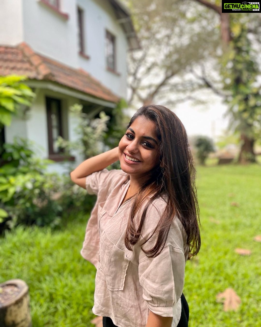 Meera Nandan Instagram - Just because I miss naadu a lil too much today 🤍🥹 Kochi, India