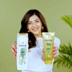 Mehrene Kaur Pirzada Instagram - Watch me take the #BendItLikeBamboo Challenge! The all new Pantene Bamboo shampoo and conditioner makes my hair so strong* and flexible like bamboo that it bends more and breaks less. Join me in the challenge to brush it, tug it, braid it, bun it without worrying about hair fall**, just like I did! #Ad @pantene_india #PanteneIndia #PanteneBamboo #BambooShampoo #BendsMoreBreaksLess *Strength against surface damage ** due to breakage