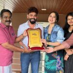 Miya George Instagram – Associating with @raw_andtrue as their Brand Ambassador is nothing less than an achievement. The team Raw & true is a genuine team nd their motto is to bring quality products. Gud luck to Muralidharan sir nd his fmly. Yet another work with the busiest adfilm maker @gopzme is absolute pleasure..Thank u for the opportunity. Can’twait to show what we have in stock for u all 🥰🤘