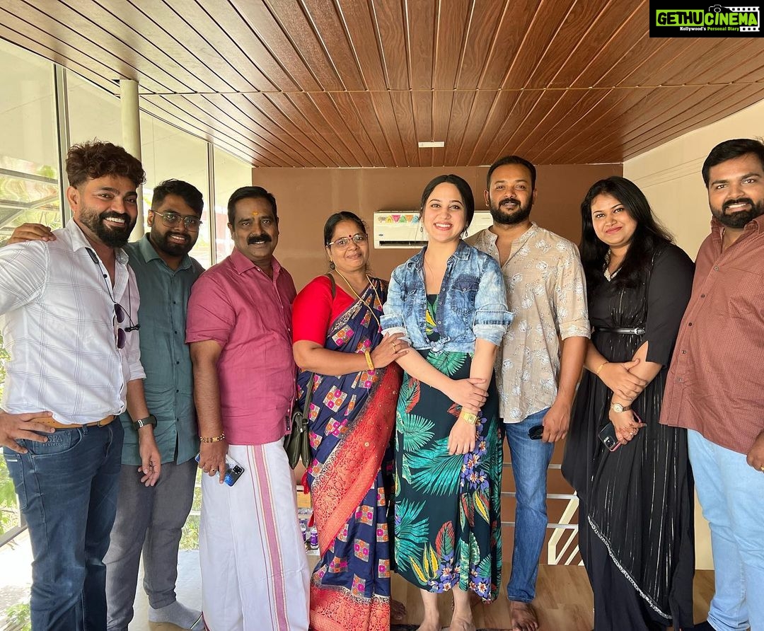 Miya George Instagram - Associating with @raw_andtrue as their Brand Ambassador is nothing less than an achievement. The team Raw & true is a genuine team nd their motto is to bring quality products. Gud luck to Muralidharan sir nd his fmly. Yet another work with the busiest adfilm maker @gopzme is absolute pleasure..Thank u for the opportunity. Can'twait to show what we have in stock for u all π₯°π€
