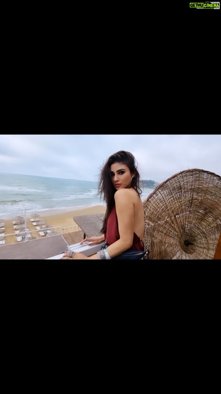 Mouni Roy Instagram - Moments become memories 🫶🏻