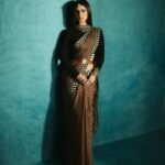 Mouni Roy Instagram - Wherever life plants you bloom with grace 🪷 • • • • Outfit by : @jjvalaya Jewellery by : @abhilasha_pret_jewelry Heels by : @stoffastyle Styled by : @manekaharisinghani for @stylebalmco Assitant Stylist : @chintan_shah08 x @_m.a.h.i._ Shot by : @kadamajay Make up : @mukeshpatilmakeup Hair : @queenslychettiar @zeetv #didlilmasters