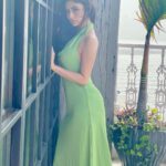 Mouni Roy Instagram - Boy, look at you,looking at me.