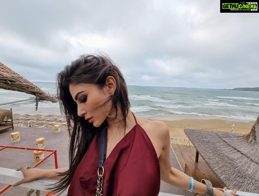 Mouni Roy Instagram - On the other side of wilderness!!!! Istanbul, Turkey