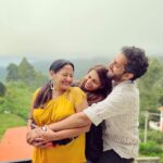 Nakshathra Nagesh Instagram - Happiest birthday to my L - Loving A - Aesthetic S - Stylish I - Innocent T - Trustworthy H - Humble A - Attractive Mumma ❤️ Thank you for everything! 😘 you’re the coolest mumma. Cannot imagine life without you. Thank you for changing the definition of “mom-in-law” and setting new benchmarks. ❤️