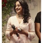 Namitha Pramod Instagram - Guess who made me smile like that ?😻 Unconditional love straight from the heart of my Thalassery people ♥️ 📷: @nibrasnadal 💍: @pureallure.in 👗: @salaaboutique 🎀 hair : @theglamupstudio Thalassery, India