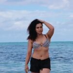 Nandini Rai Instagram - Beach vibes only. #beachlife #goodvibes #naturalbeauty #nandinirai