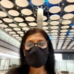 Nandita Das Instagram - At the London airport. Taking selfie is not a skill I have. Btw, most people are unmasked here. It’s an endemic now. Well!! Do come tomorrow evening if you are in the city or share with the Londoners you know. Would love to see you/ them! https://bit.ly/3ngdVTu