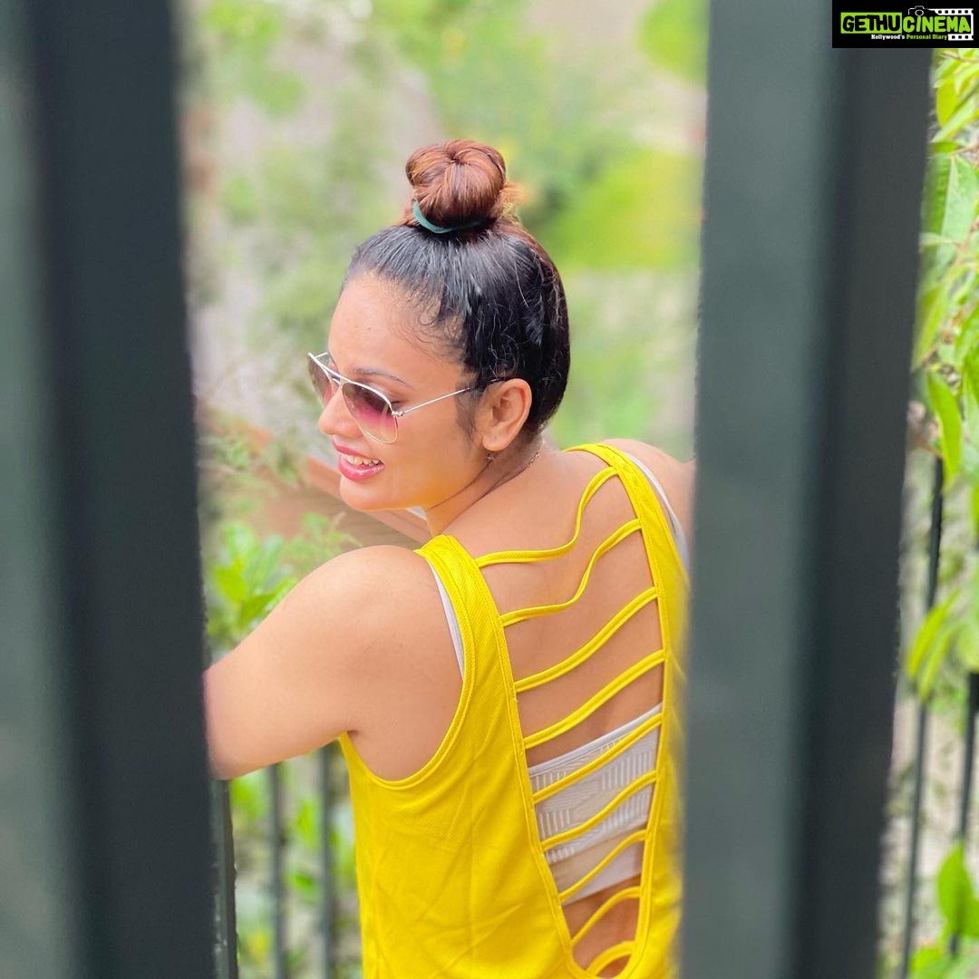Nandita Swetha Instagram - High on nature love❤️❤️ . Generally I don’t like to travel. Travel tires me off. But slowly am getting into it and starting to enjoy it. Here I am @morickapresort @loftierholidays a perfect destination to relax and enjoy. It’s drizzling but not so cold weather. Food is amazing and hospitality is at its best-) Do visit and have fun. . #moricapresort #holiday #waynad #kerala